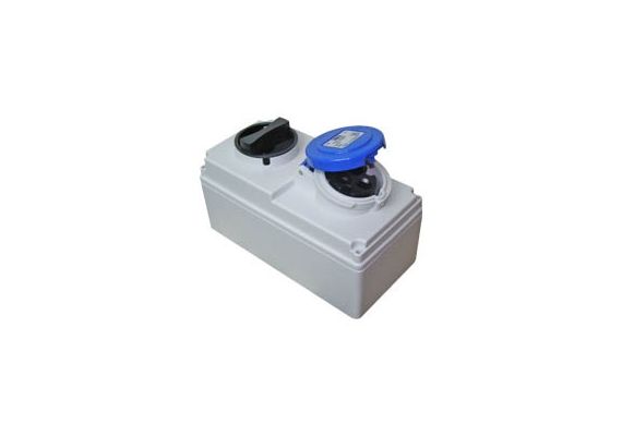 SOCKET SWITCH 3Χ16Α  IP44 PCE